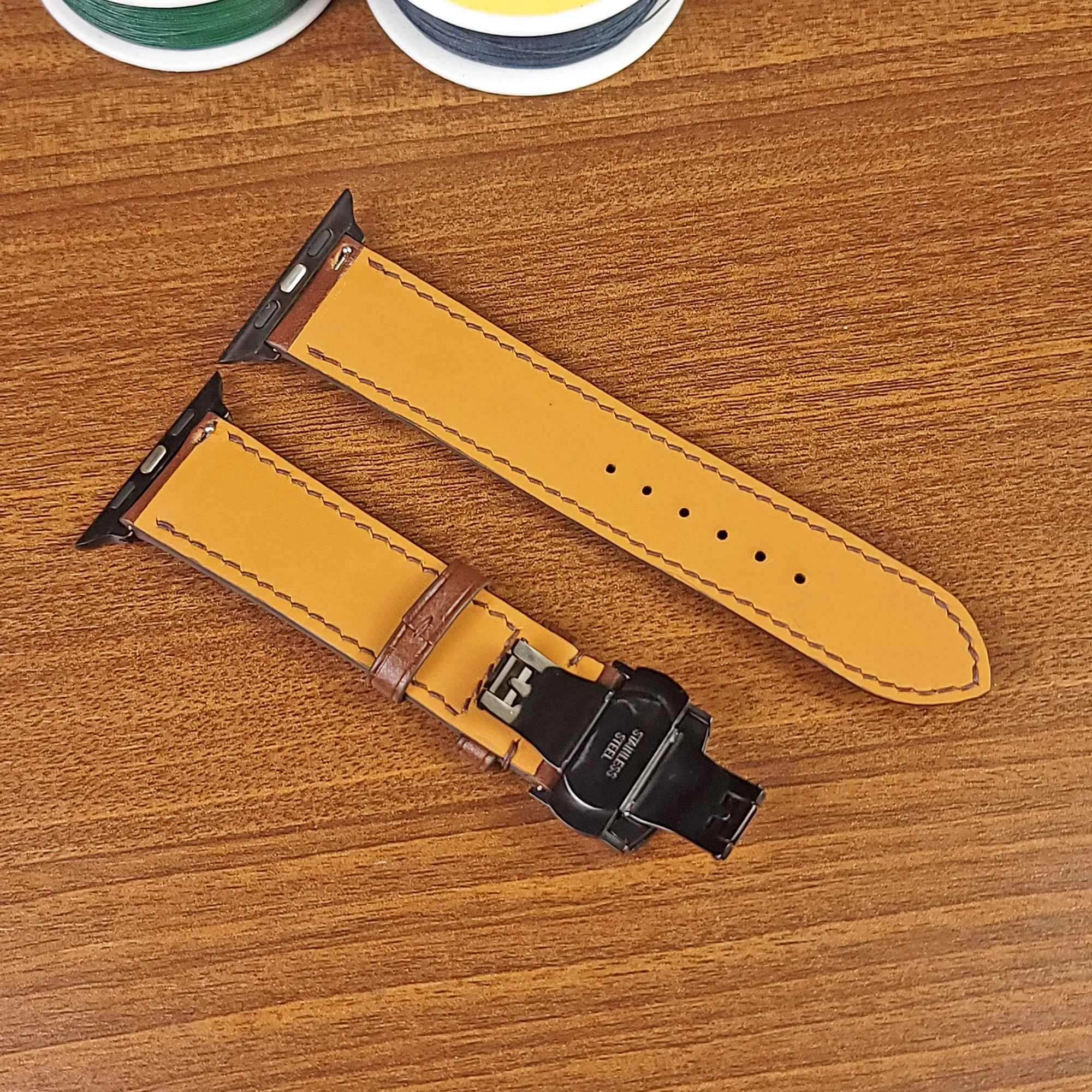 Custom Luxury Brown Vachetta Leather Apple Watch Straps