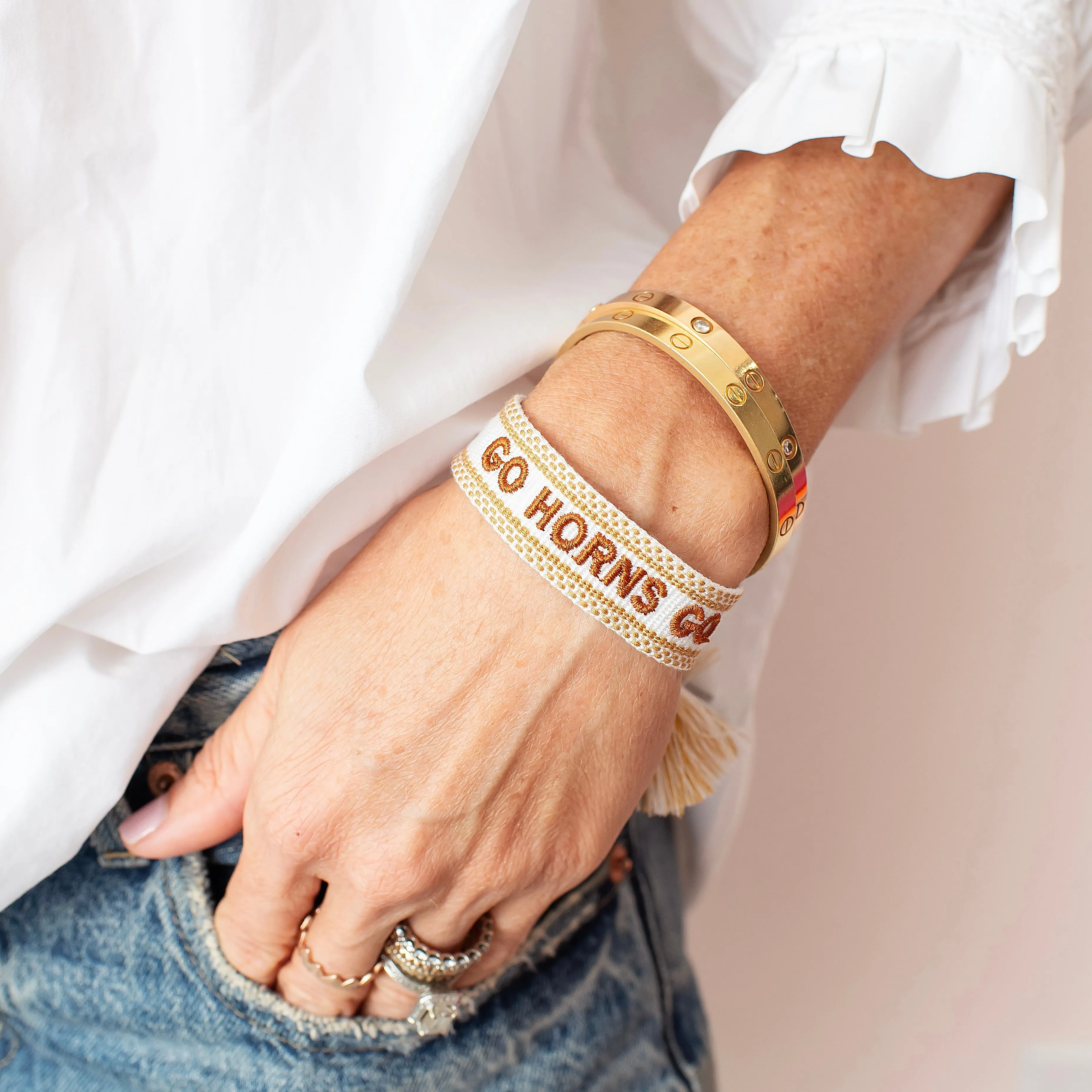 Go Horn Tassel Bracelet