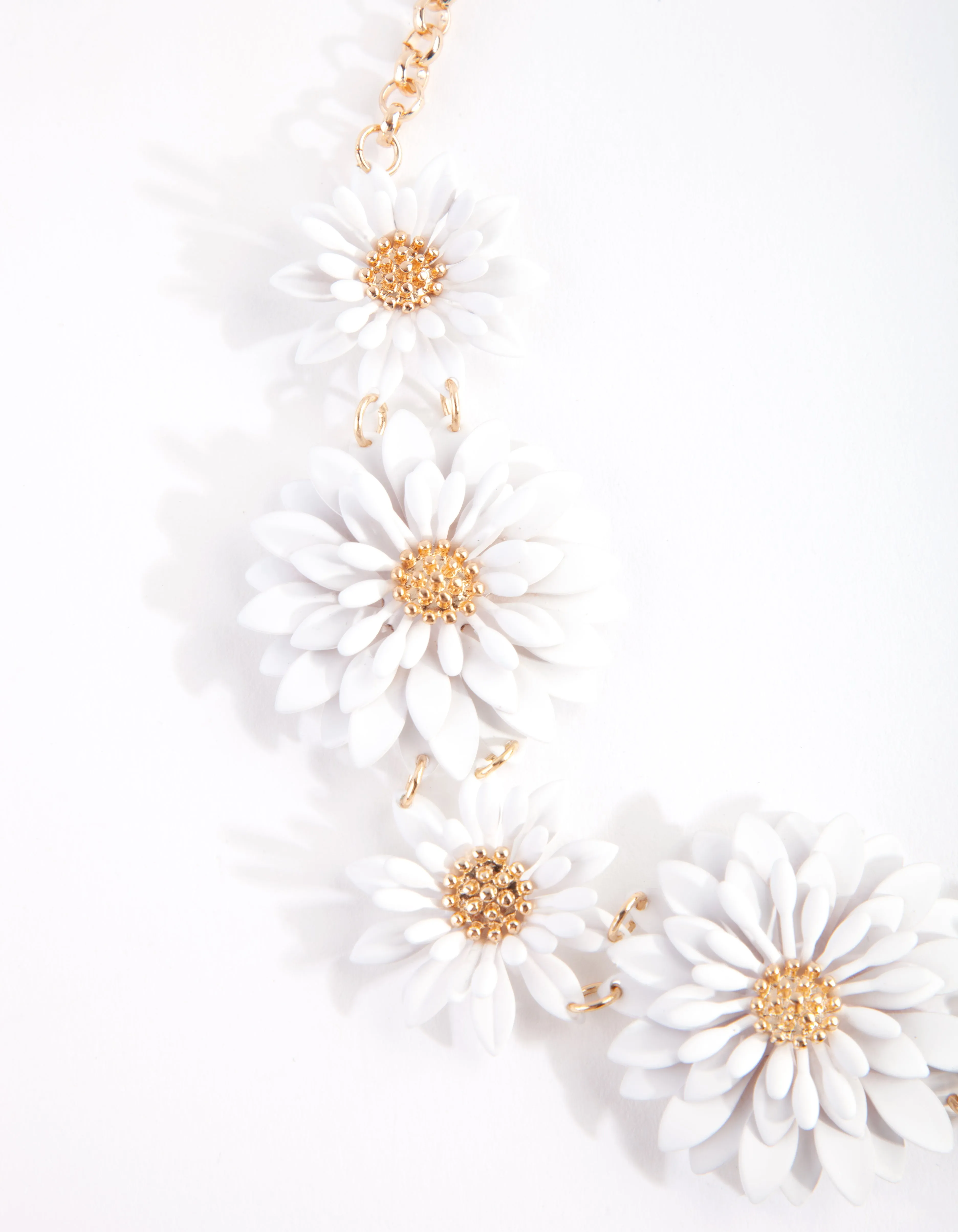 Gold White Daisy Necklace