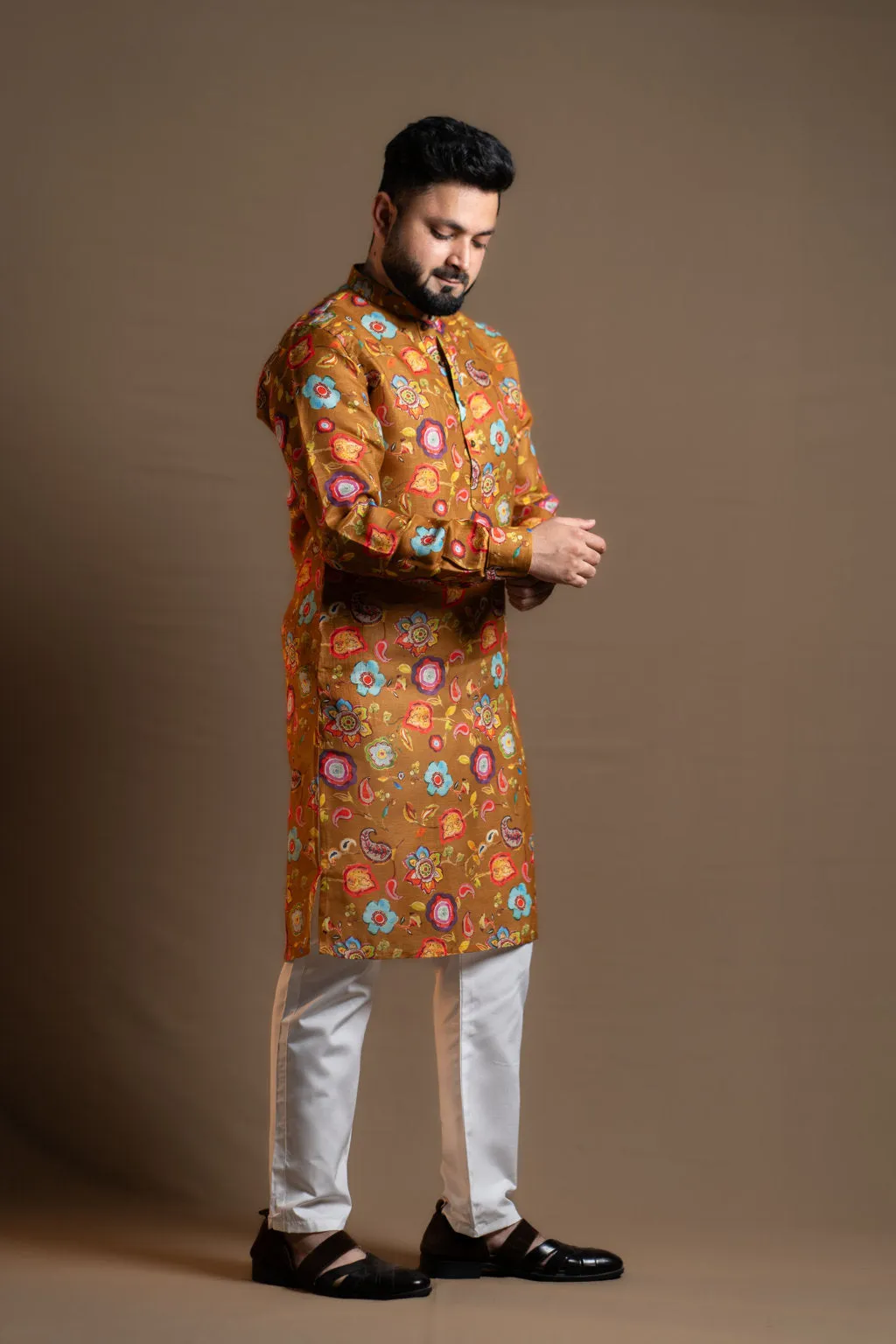 ORANGE FLORAL KURTA PAJAMA