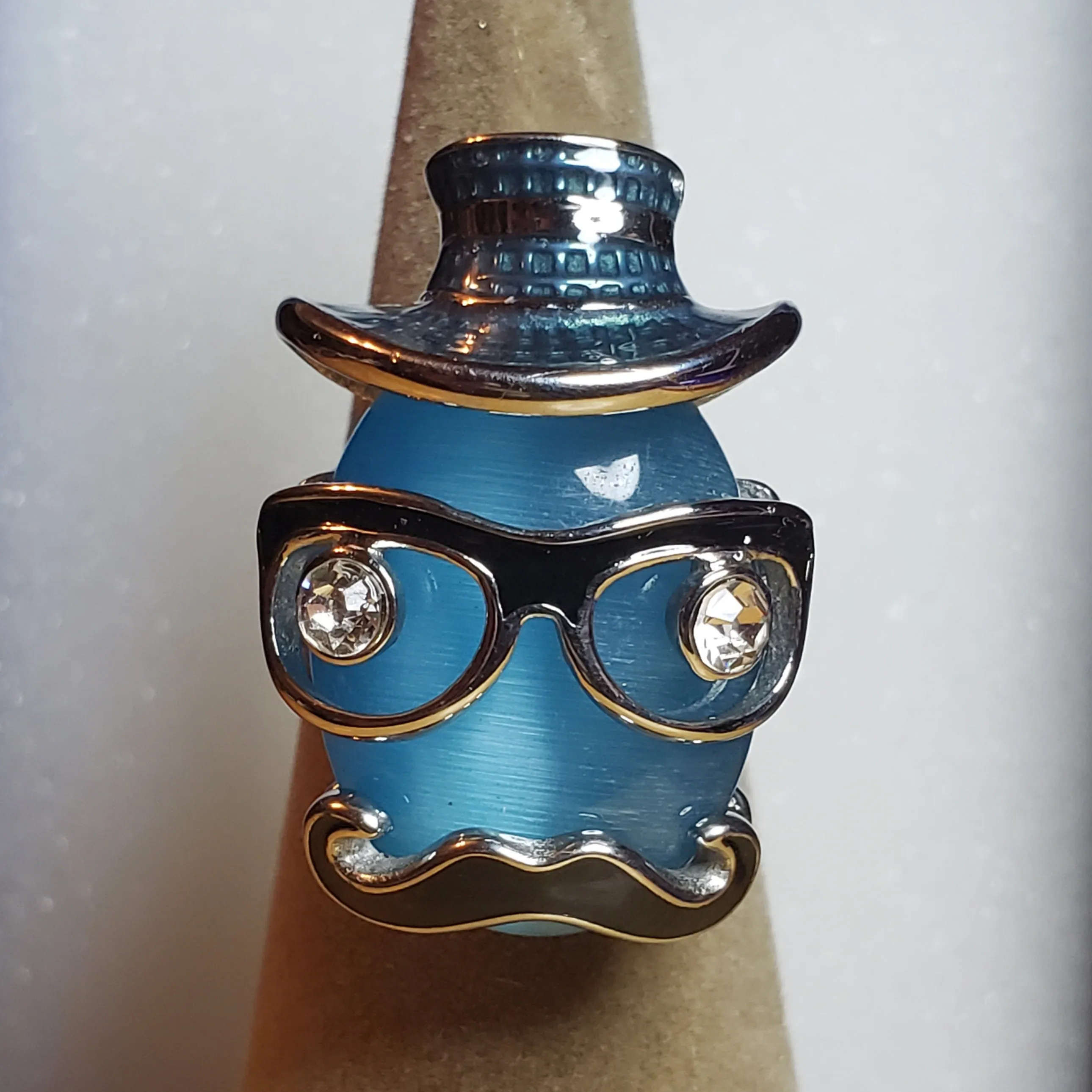 Size 8 Simulated Blue Cat's Eye 7.4 ctw, White Austrian Crystal, Enameled, Stainless Steel Ring